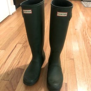 Hunter tall rain boots, green